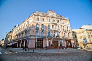 http://lvivalive.com/hotel-george